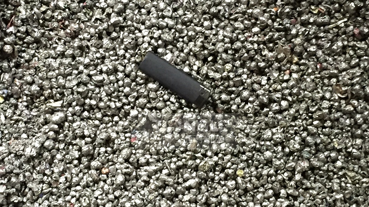 17223959182878.jpg 17223959182878.jpg